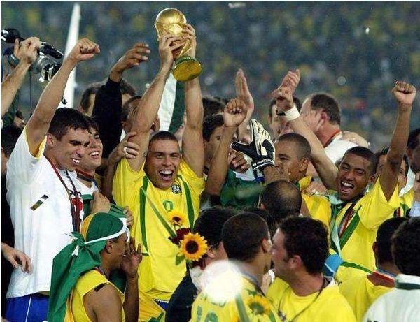 巴西vs德国2002央视完整版